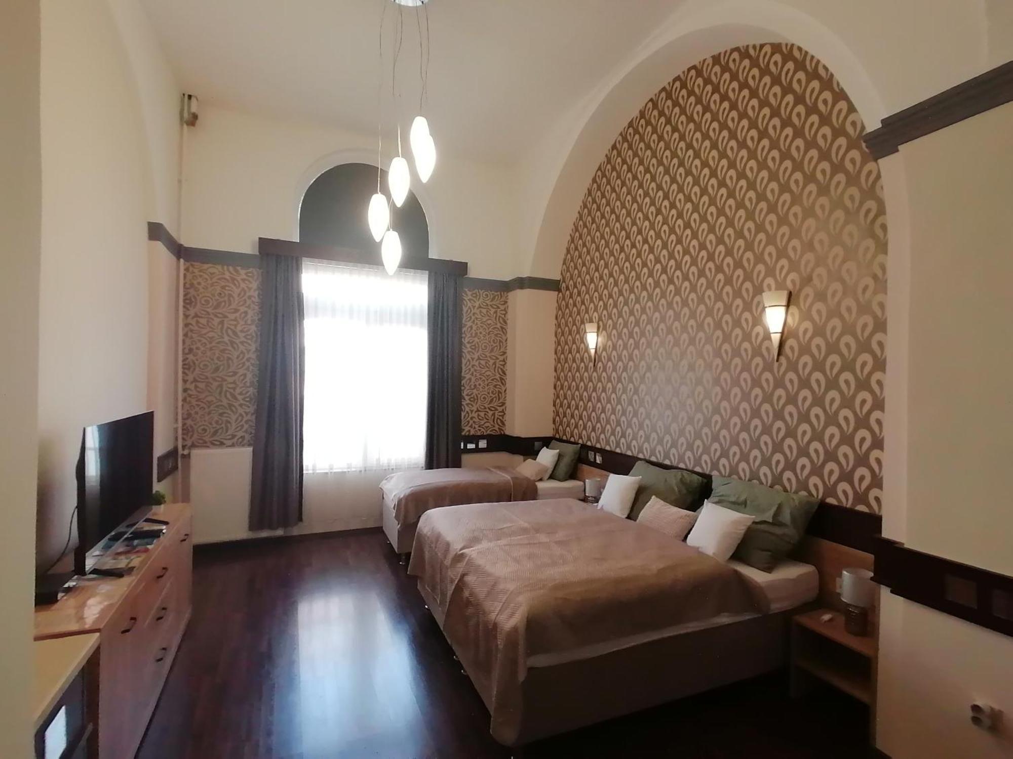 Mohacs Korona Apartman 外观 照片